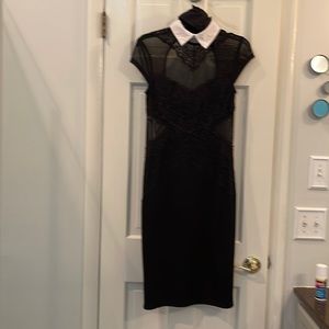 Gorgeous dress w removable shirt collar if want to wear with out it more formal